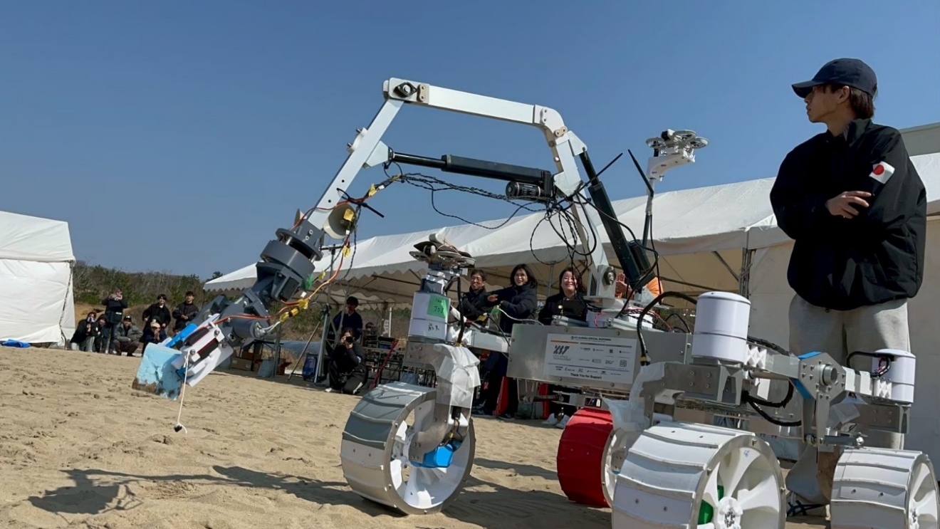 探査機2号機「AURORA-2 TENACITY」