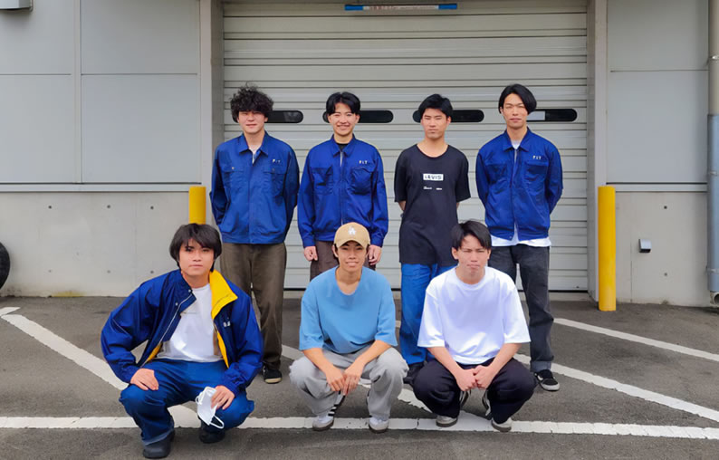 福岡工業大学 4輪2輪メンテピット　4輪2輪