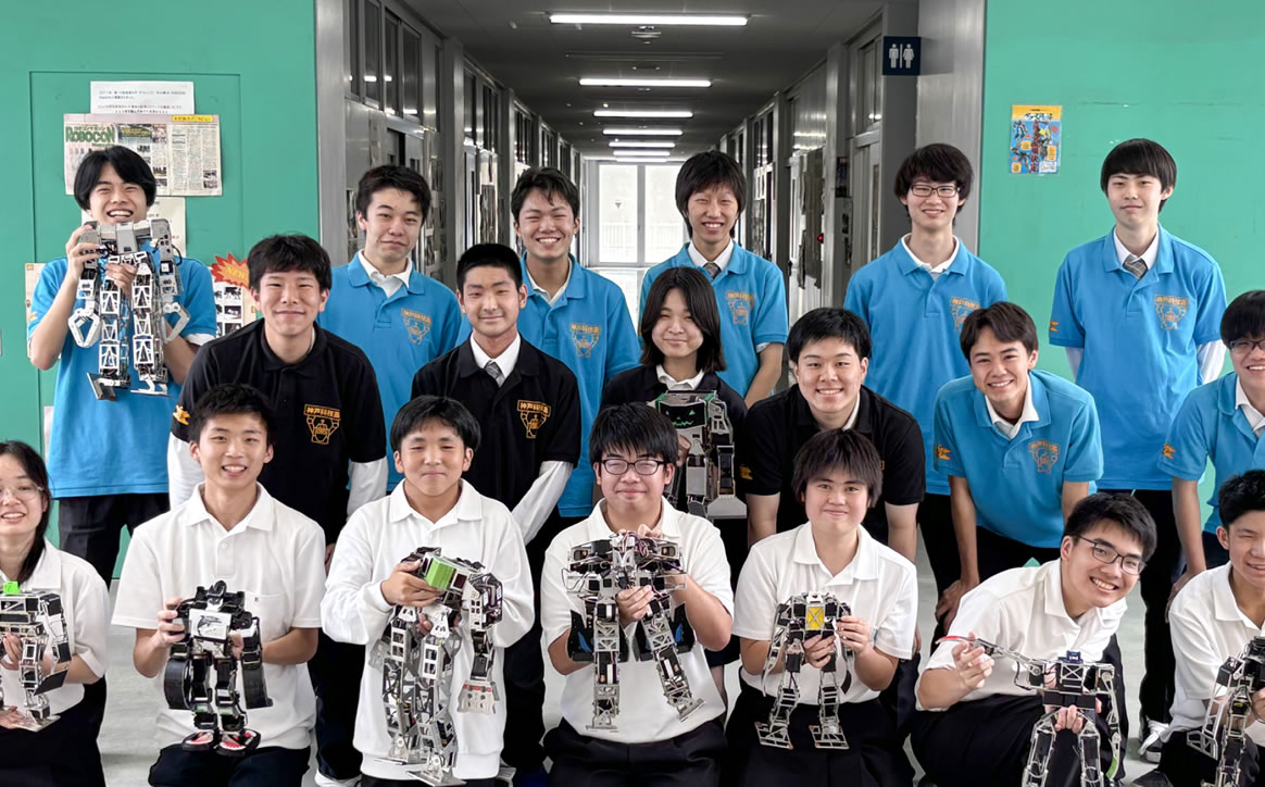 神戸市立科学技術高等学校　機械工作部ROBO　ロボ部
