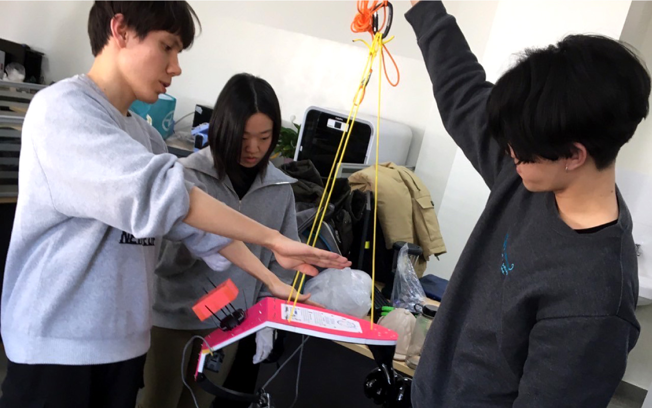 インタビューイメージ